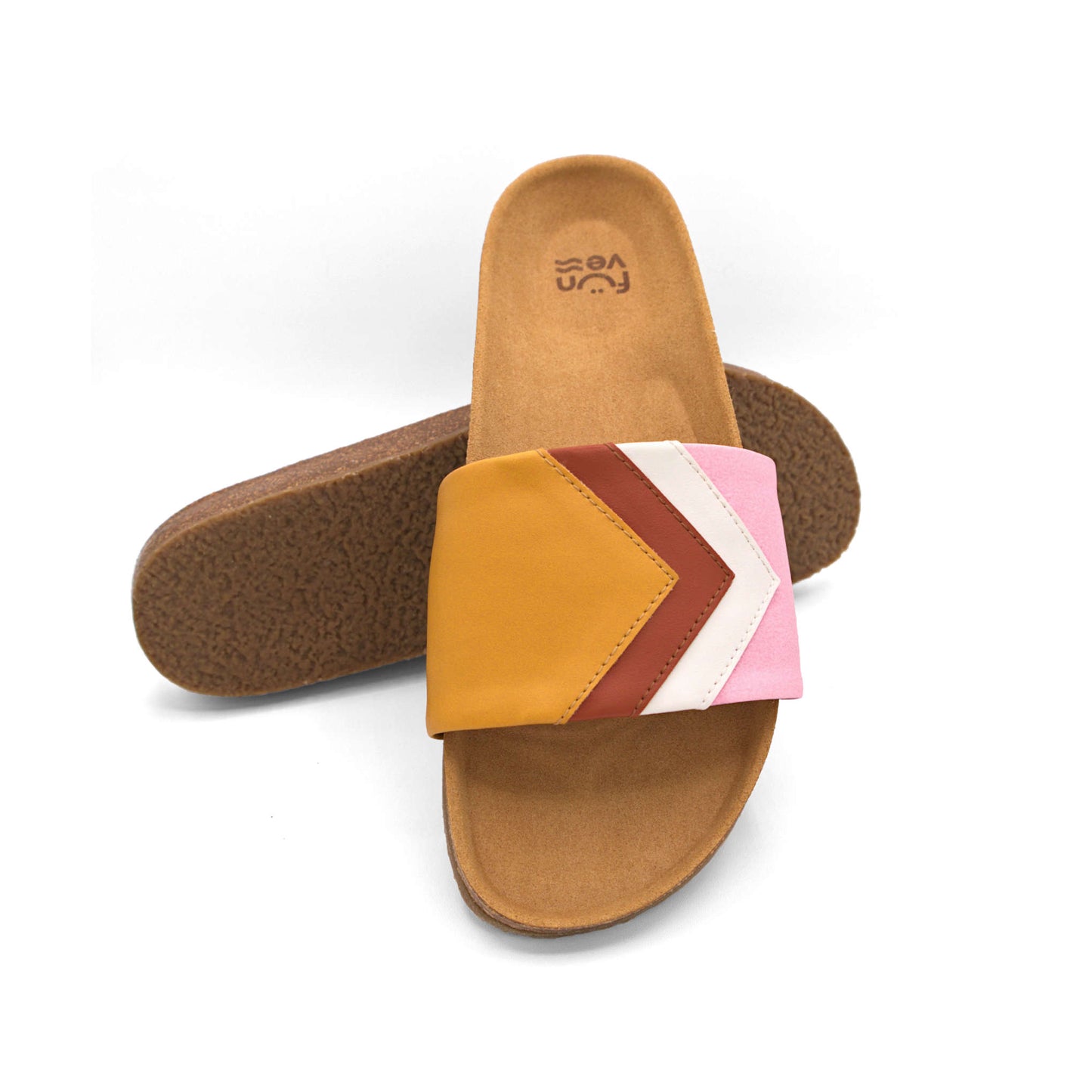 Gelbe Sandalen, vegan mit Fußbett, Farben Senf, Rust, Weiß, Rosa; Marke Fünve, Modell Dawn, gestapelt