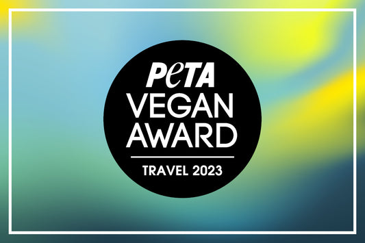 Fünve Slides Sandalen gewinnen PETA VEGAN AWARD in der Kategorie Travel 2023